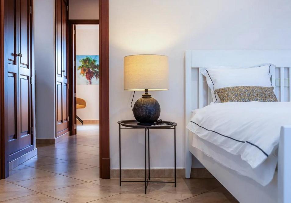 New, Premium Mit Starlight-pool! South-east Coast, Cala D Or Willa S'Horta